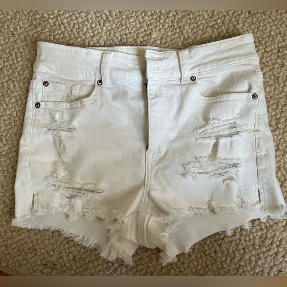 American Eagle Super High Rise White Distressed Women's Denim Jean Shorts 8